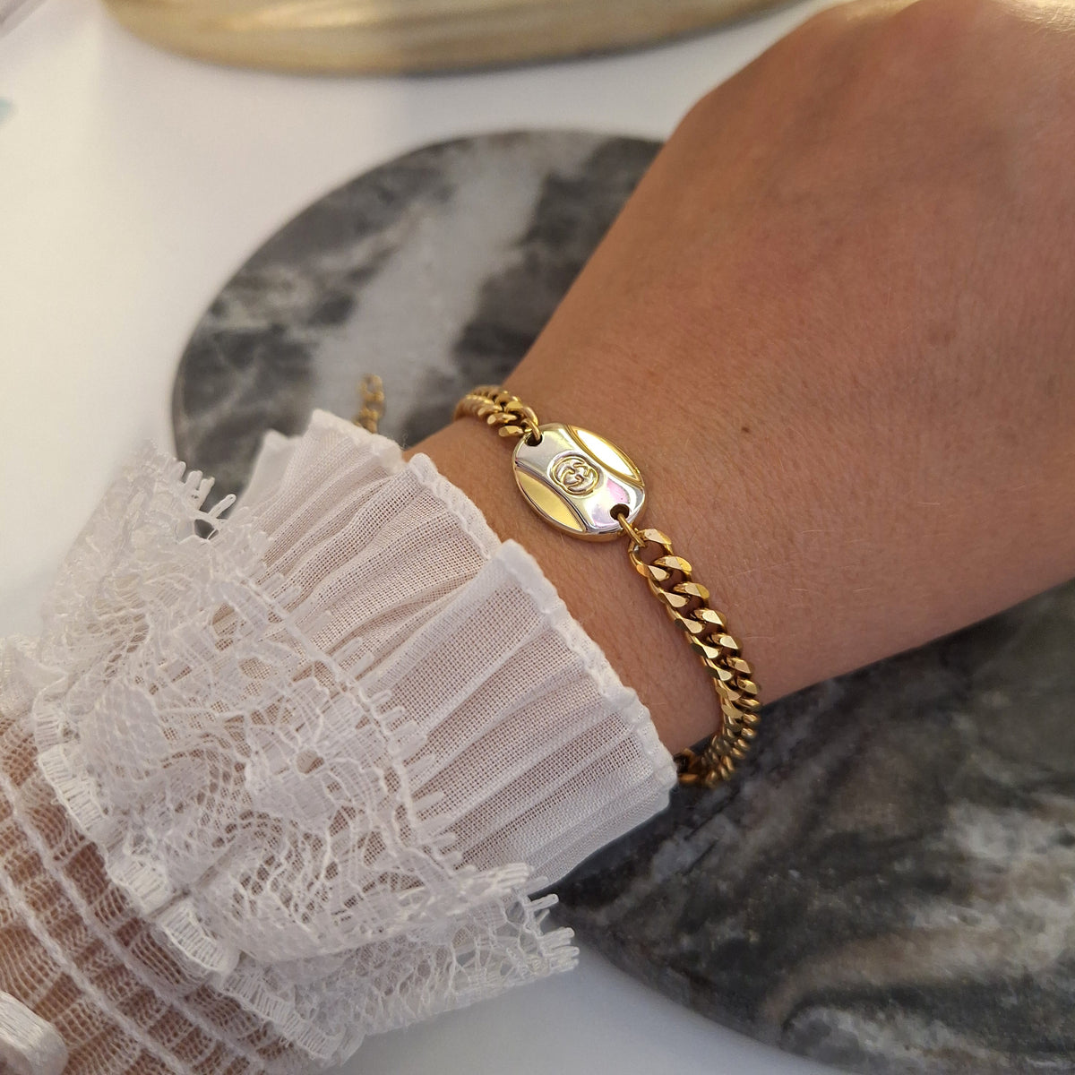 Lara Bracelet - Relux handcrafted creation with upcycled vintage component