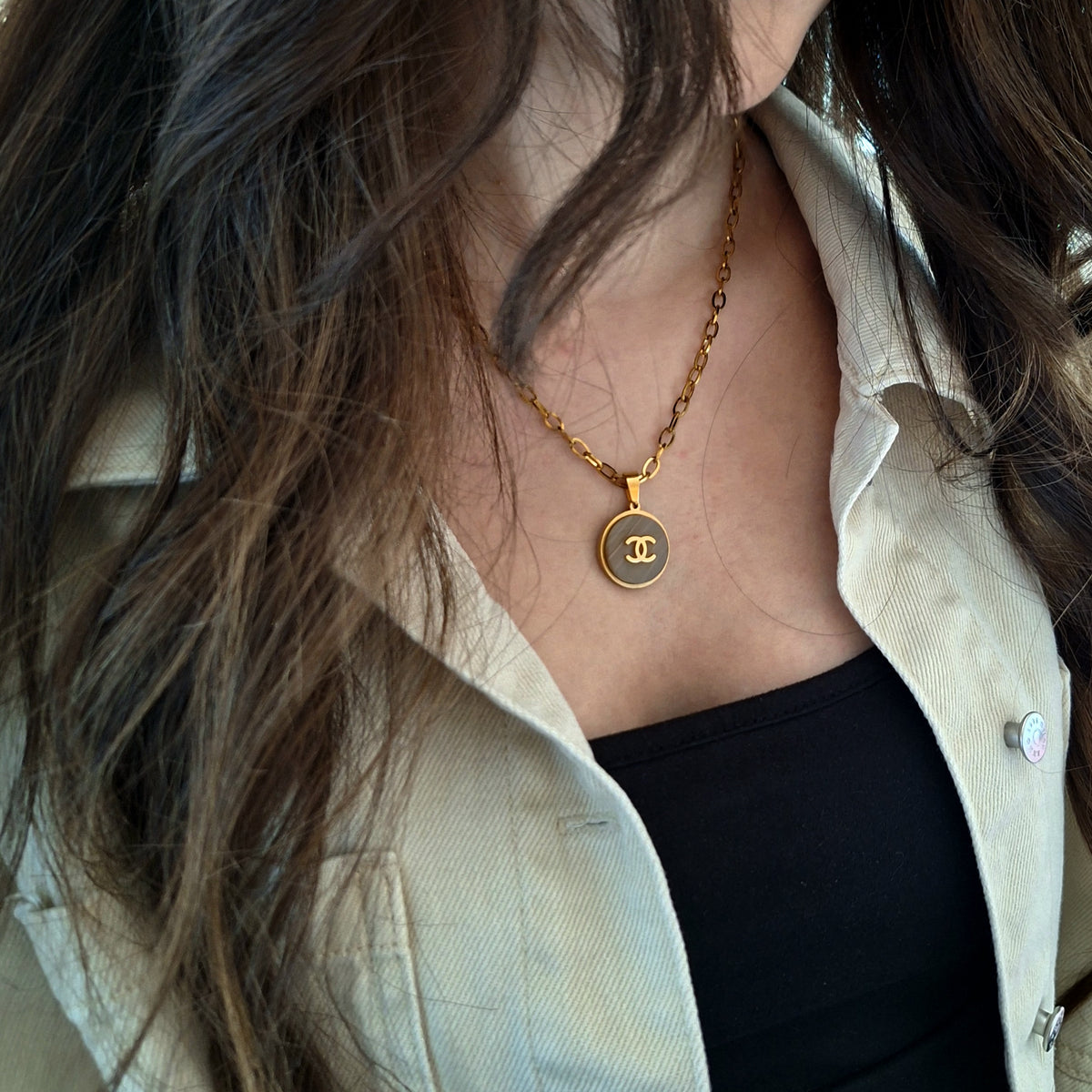 Janna Necklace - Relux handcrafted creation with upcycled vintage button