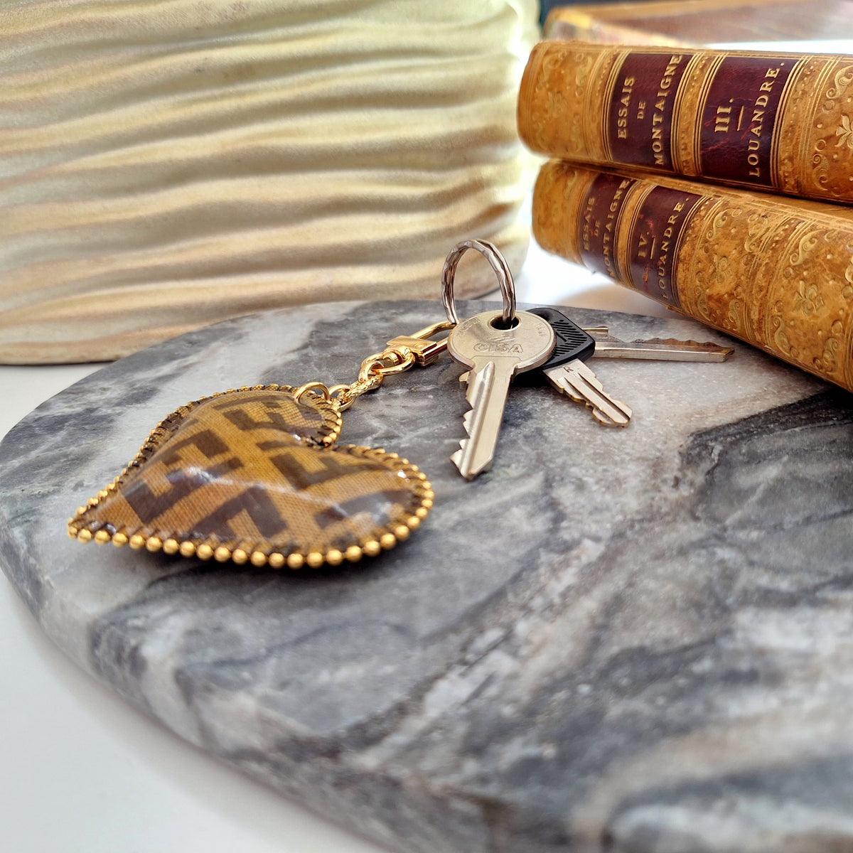 Portachiavi cuore Rox - Creazione artigianale Relux in pelle vintage upcycled