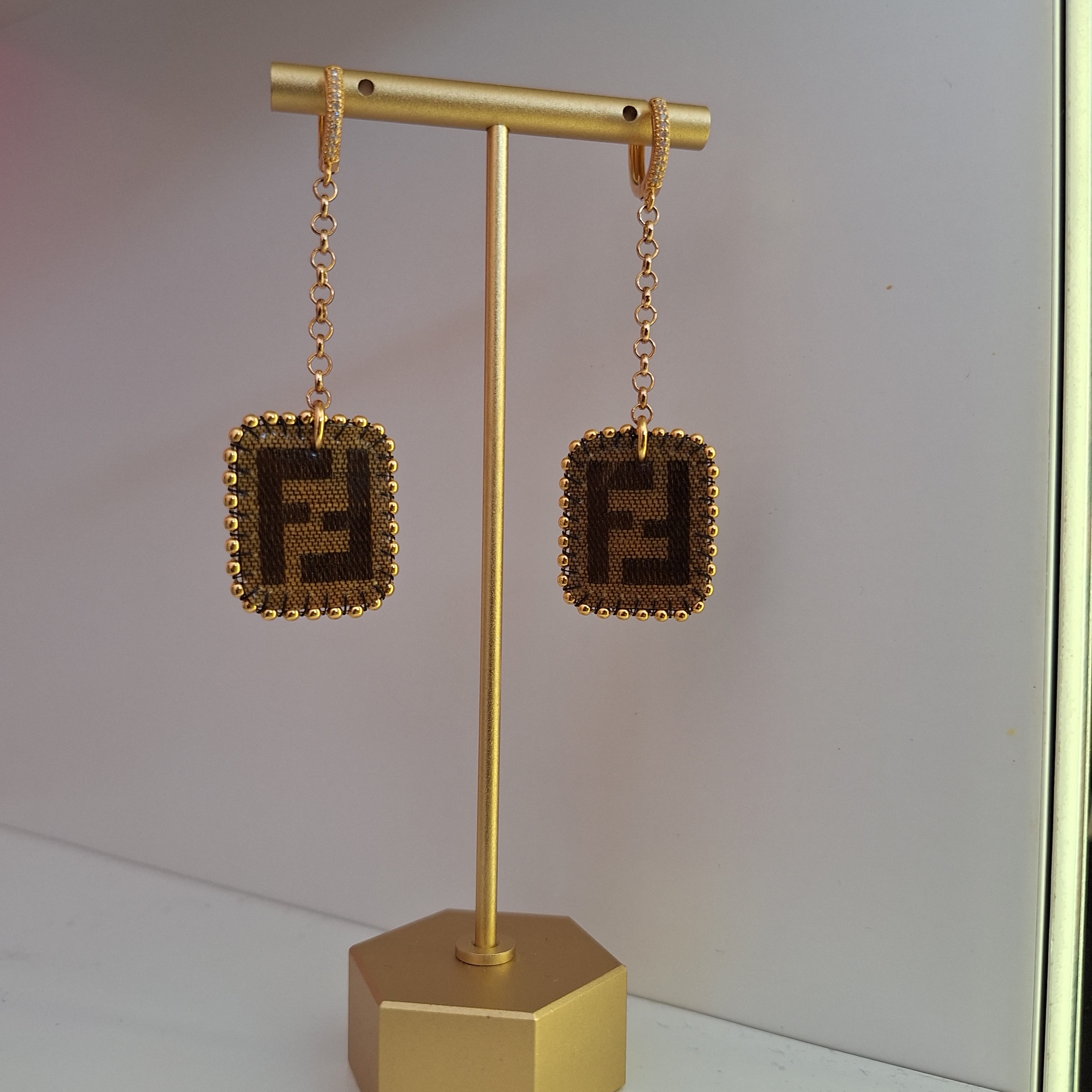 Mea Earrings - Relux handcrafted creation in vintage upcycled leather (canvas)