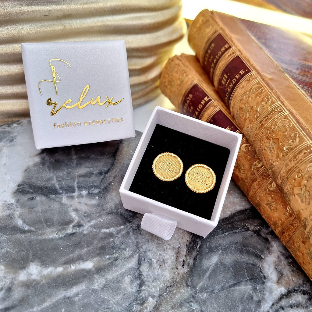 Gina earrings - Handcrafted Relux creation with upcycled vintage buttons