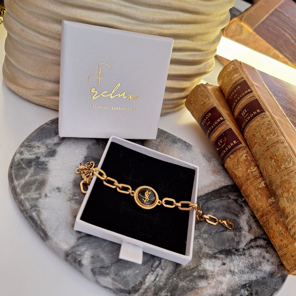 Bracciale Nita - Creazione artigianale Relux con bottone vintage upcycled