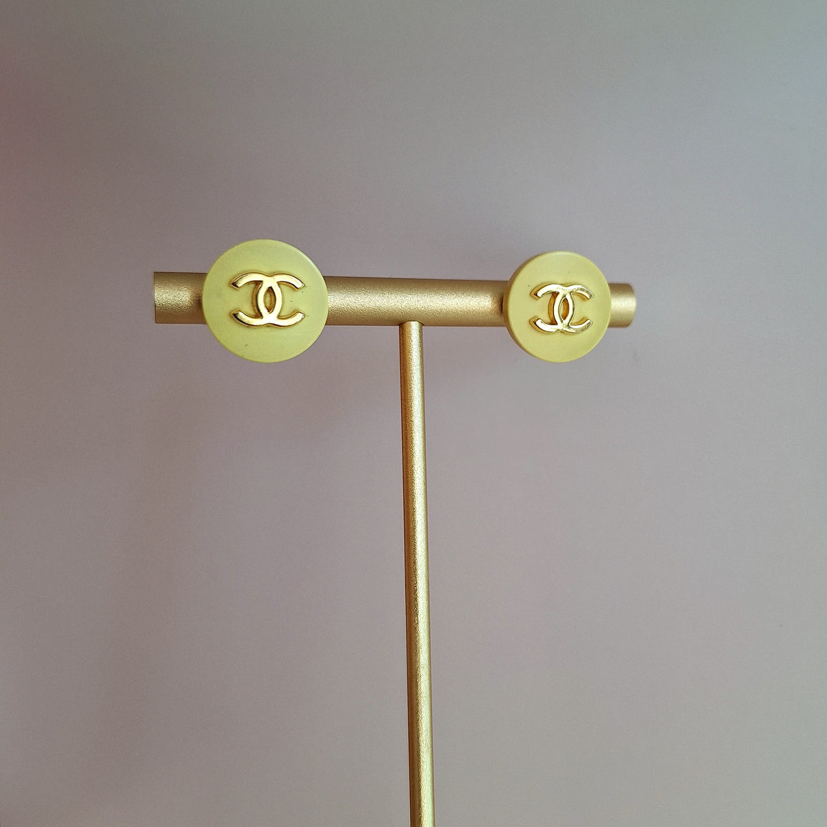 Lona Earrings - Handcrafted Relux creation with upcycled vintage buttons