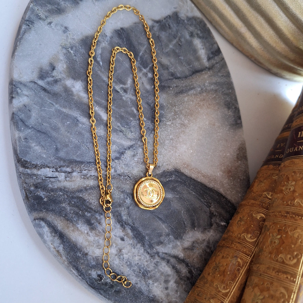 Collana Raga - Creazione artigianale Relux con bottone vintage upcycled