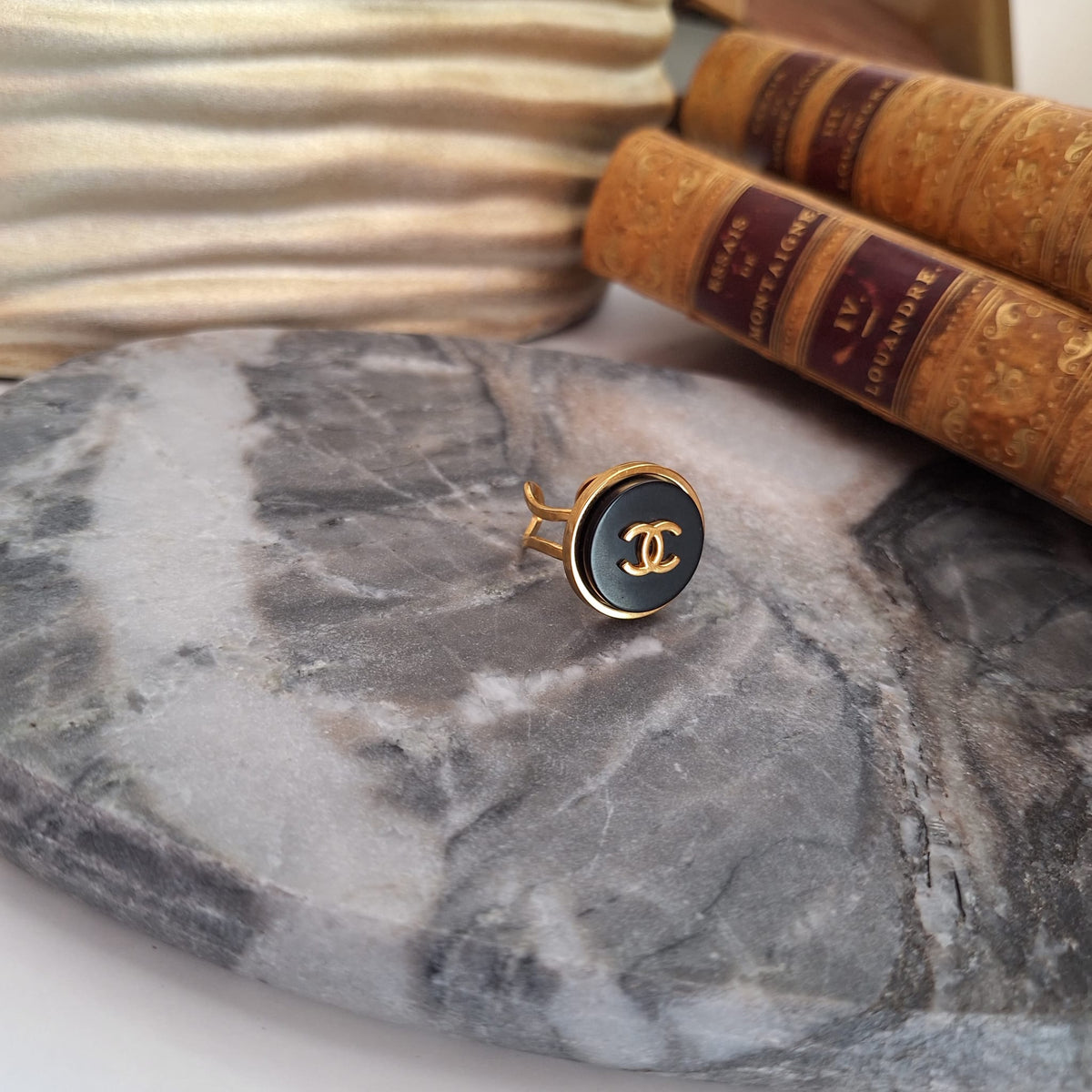 Anello Emma - Creazione artigianale Relux con bottone upcycled