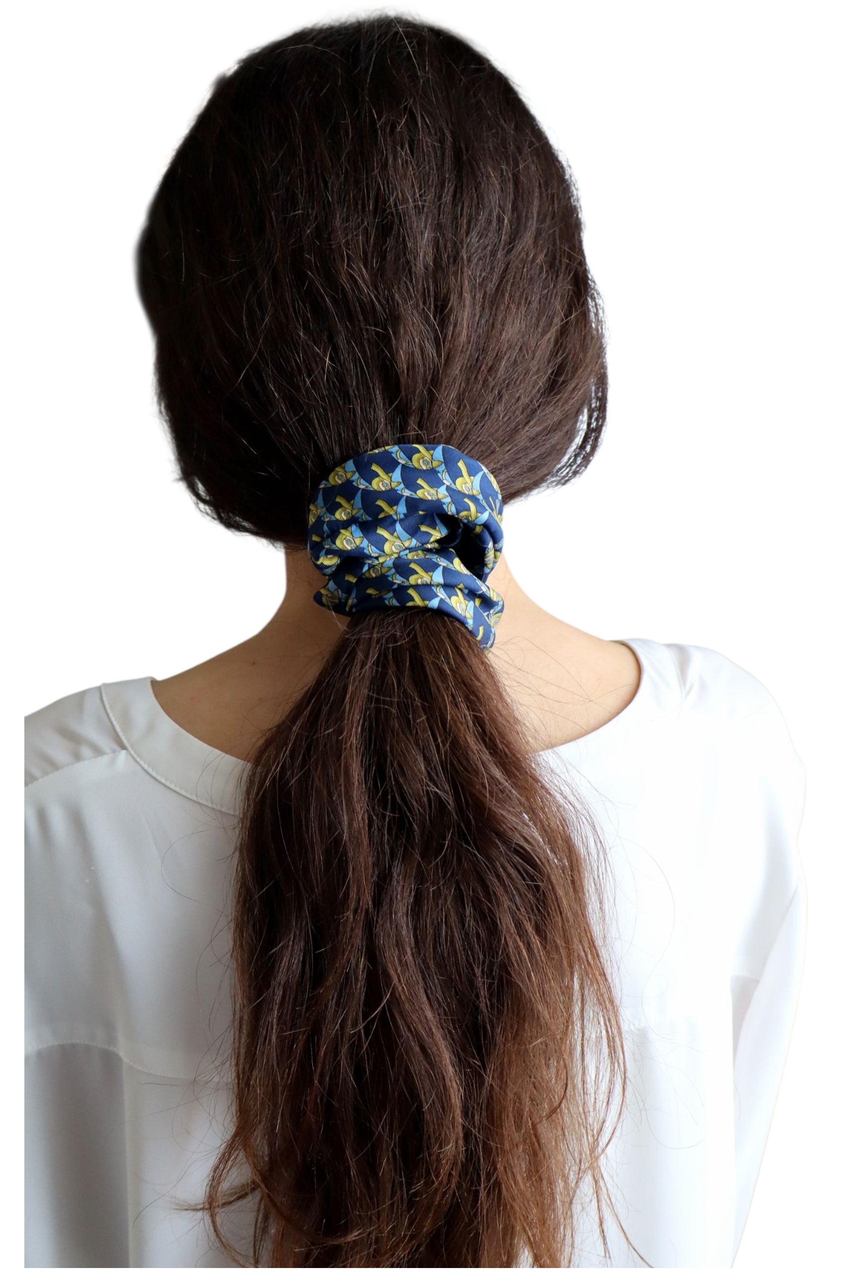 Scrunchie "Olly" Upcycled