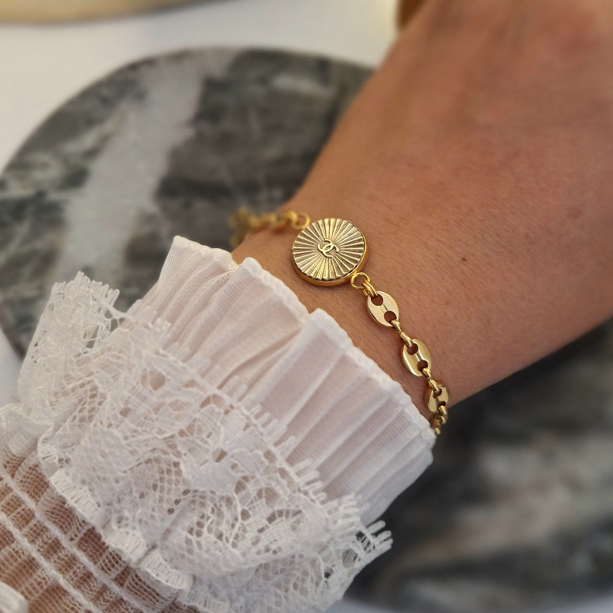 Bracciale Runa - Creazione artigianale Relux con bottone vintage upcycled