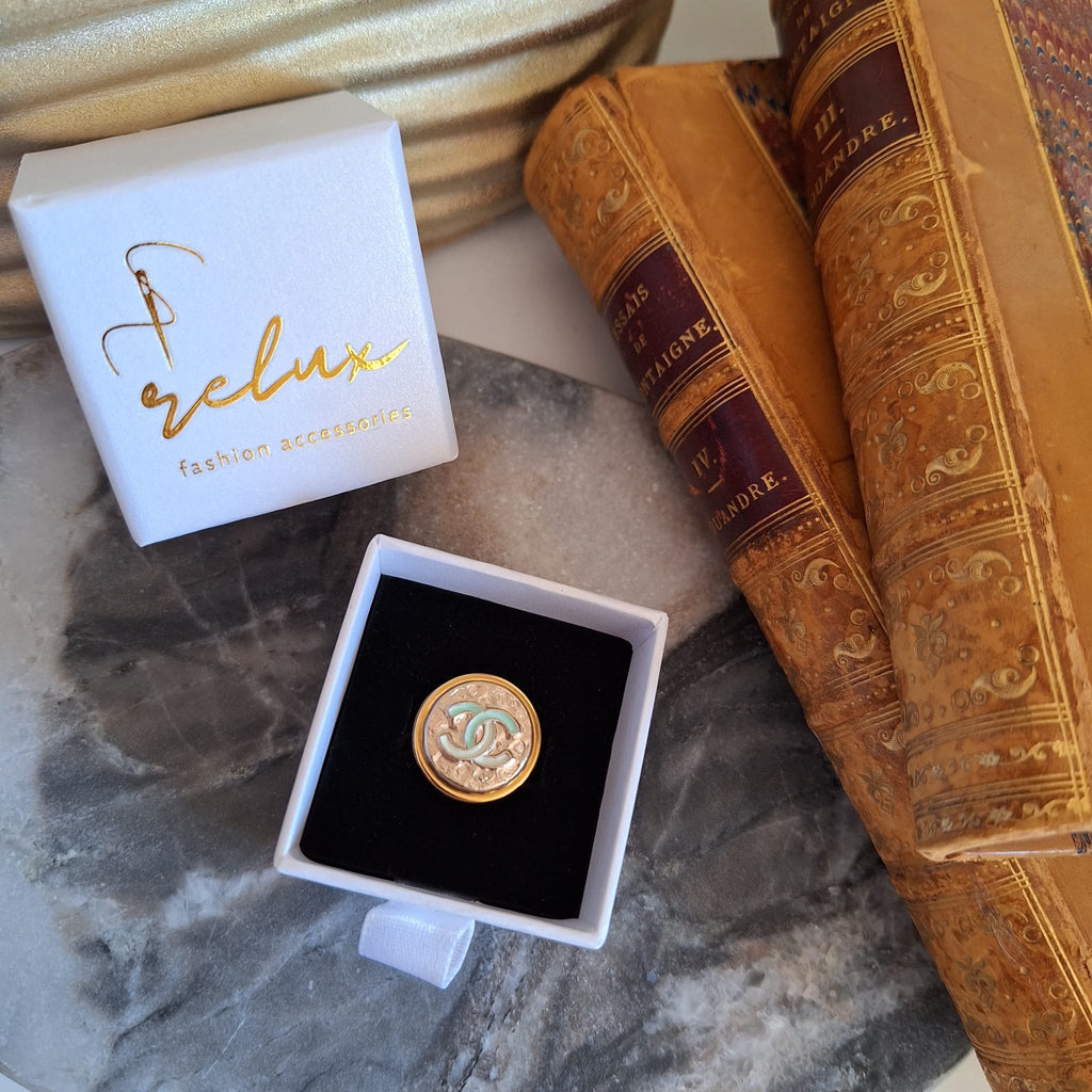 Anello Lula - Creazione artigianale Relux con bottone upcycled