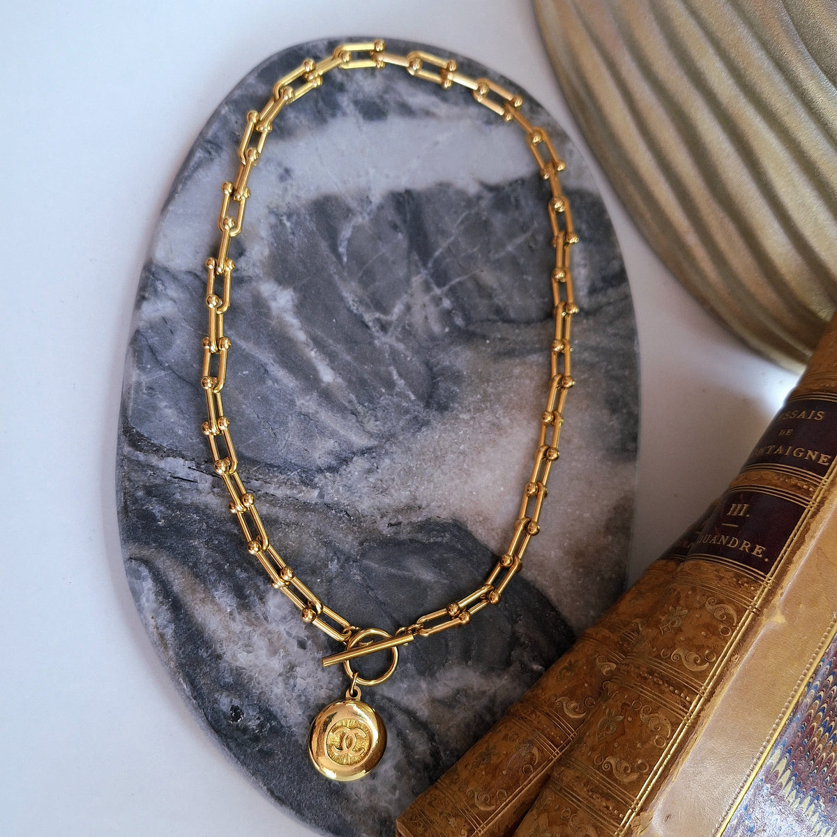 Collana Liz - Creazione artigianale Relux con bottone vintage upcycled