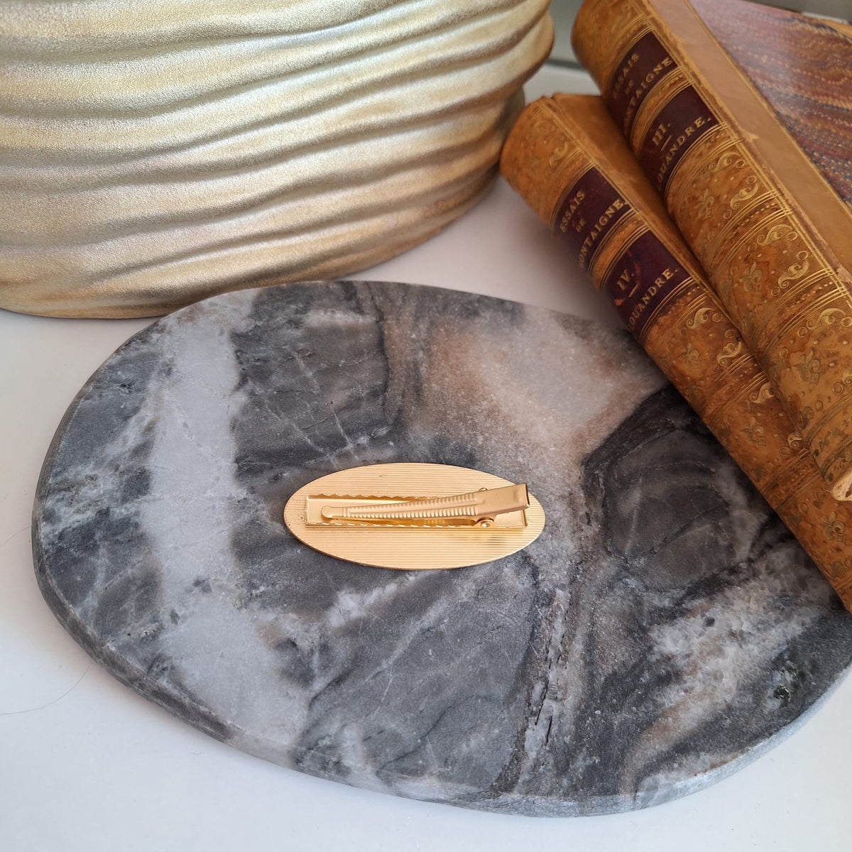 Accessorio per capelli Lola - Creazione artigianale Relux in pelle vintage upcycled