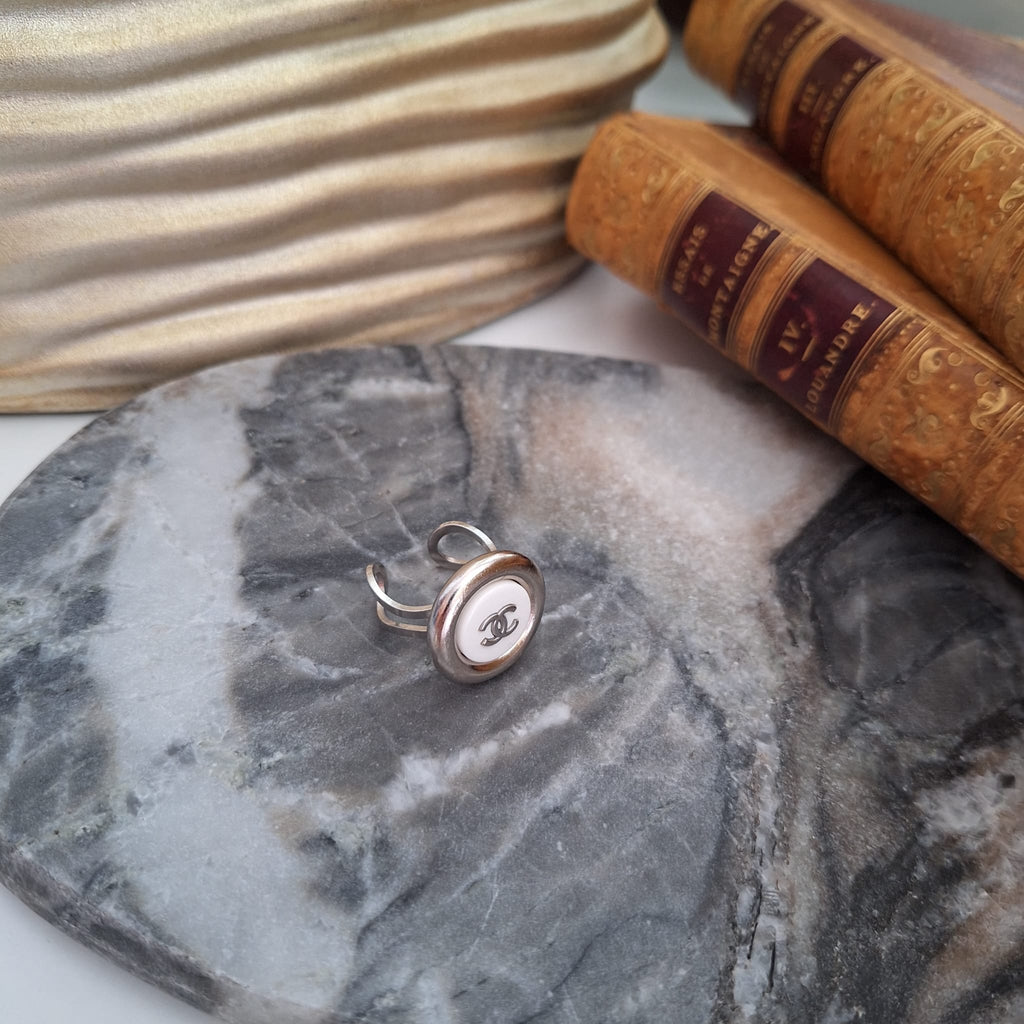 Anello Faye -Creazione artigianale Relux con bottone upcycled