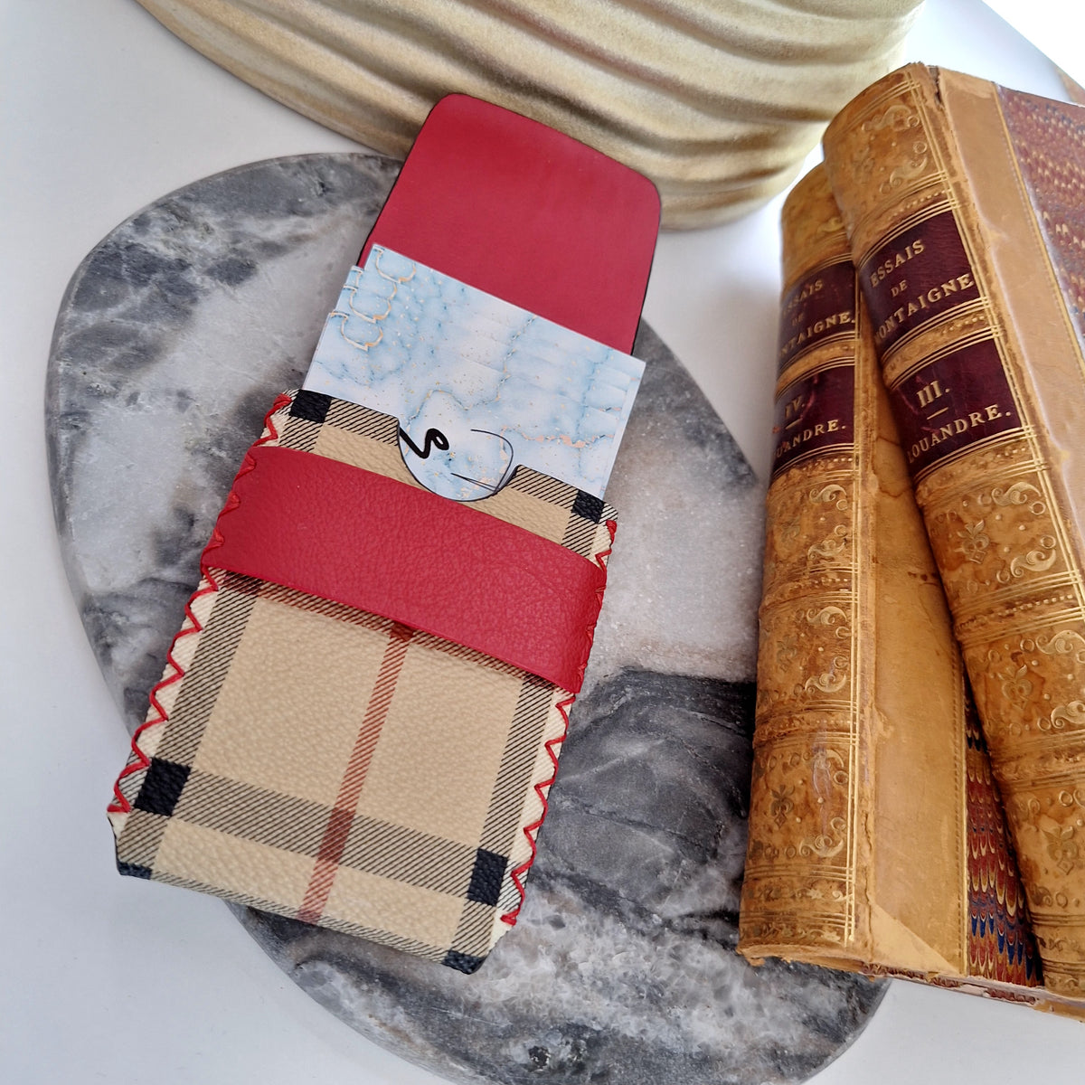Porta Carte Gyla - Creazione artigianale Relux in pelle vintage upcycled