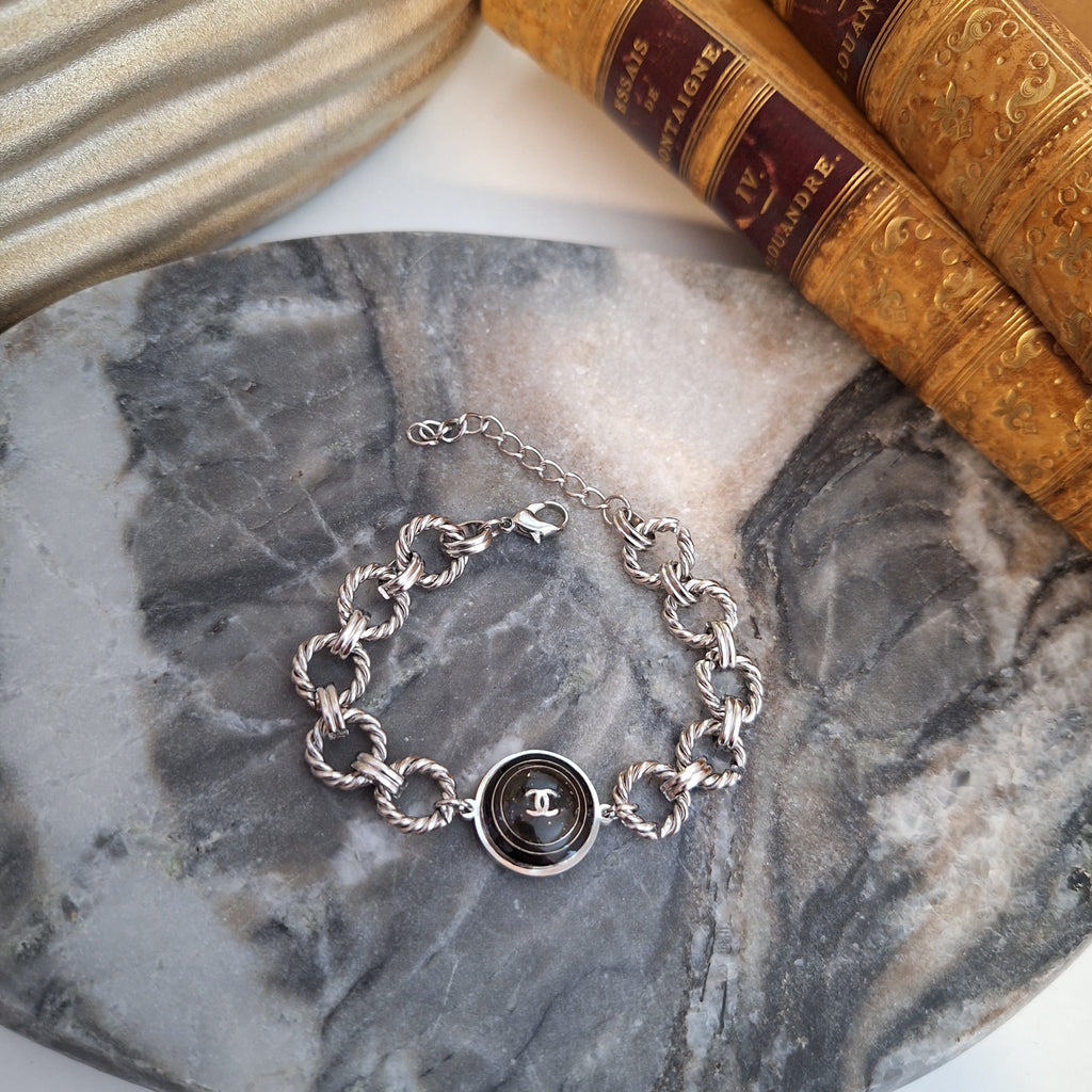 Bracciale Jona - Creazione artigianale Relux con bottone vintage upcycled