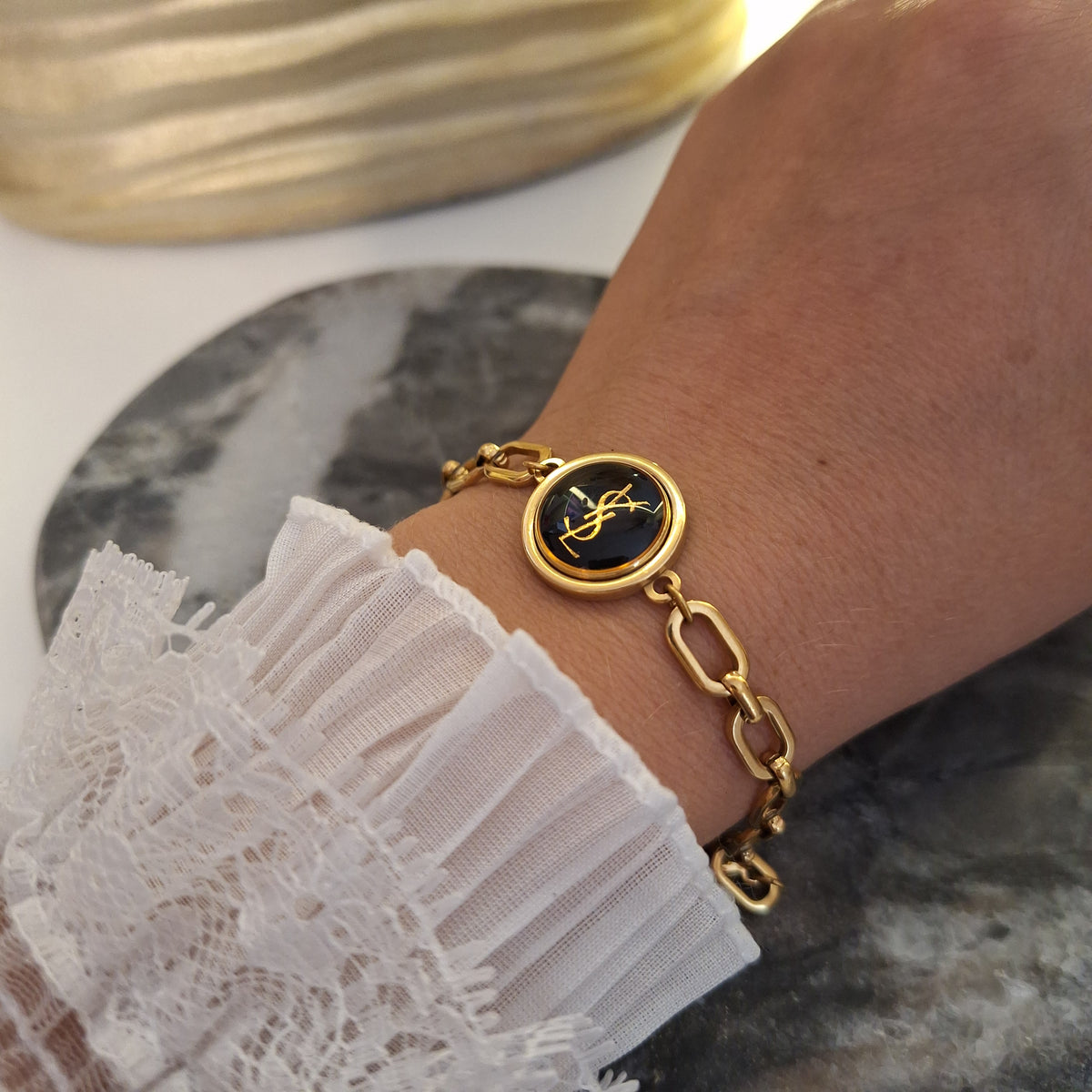 Bracciale Nita - Creazione artigianale Relux con bottone vintage upcycled