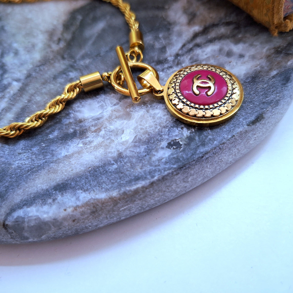 Collana Elisa - Creazione artigianale Relux con bottone upcycled