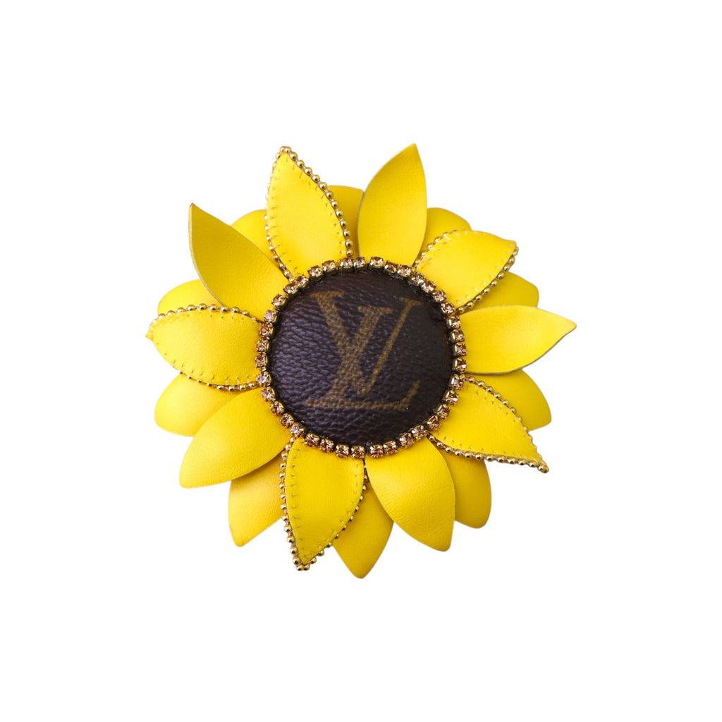 Spilla Girasole in Pelle e Strass – Upcycled