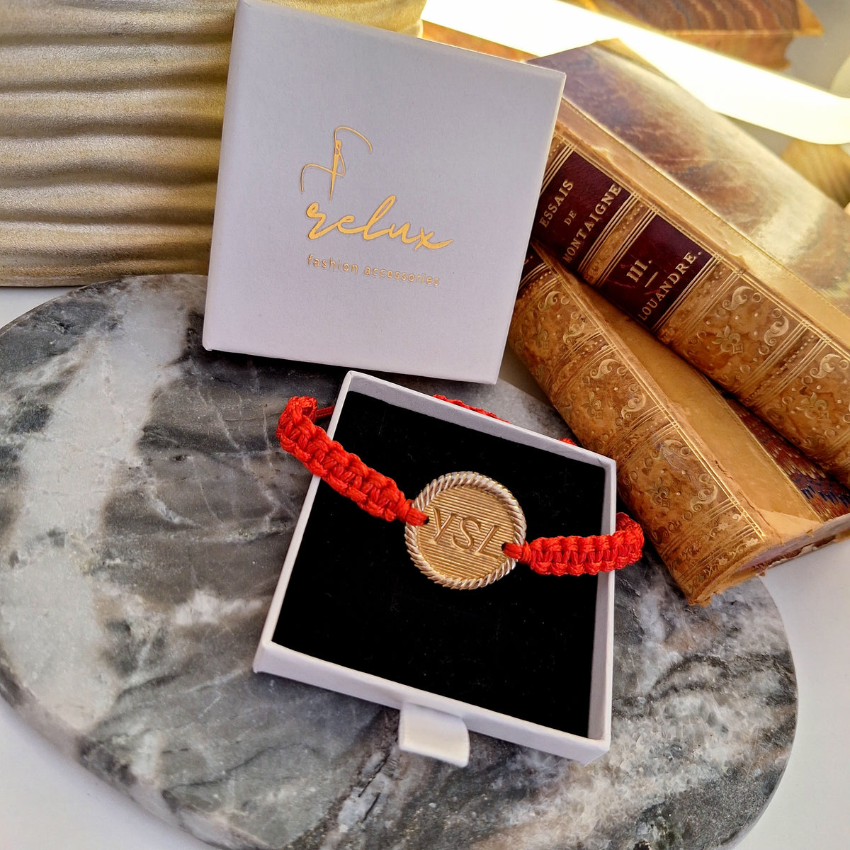 Loa Bracelet - Relux handcrafted creation with upcycled button