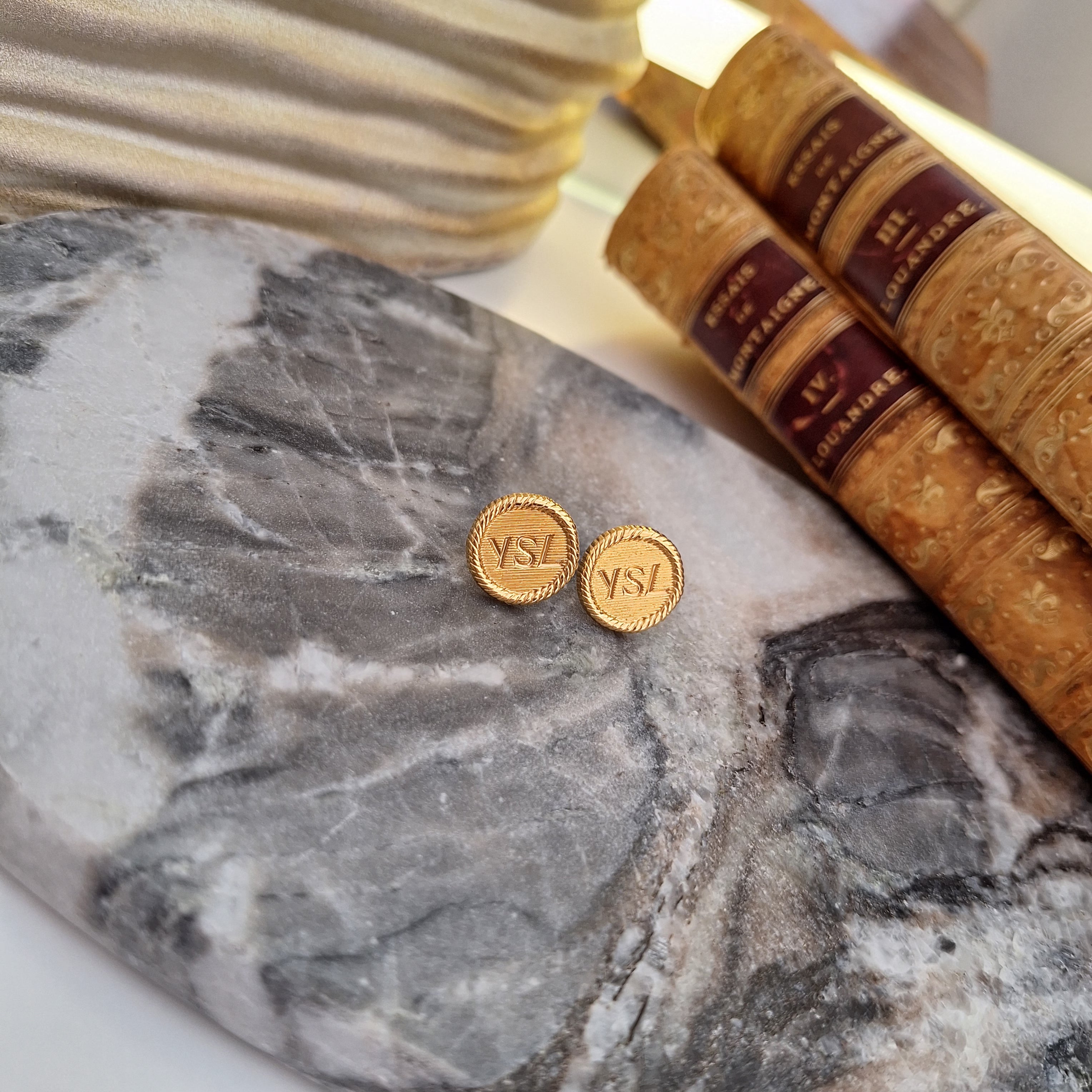 Gina earrings - Handcrafted Relux creation with upcycled vintage buttons