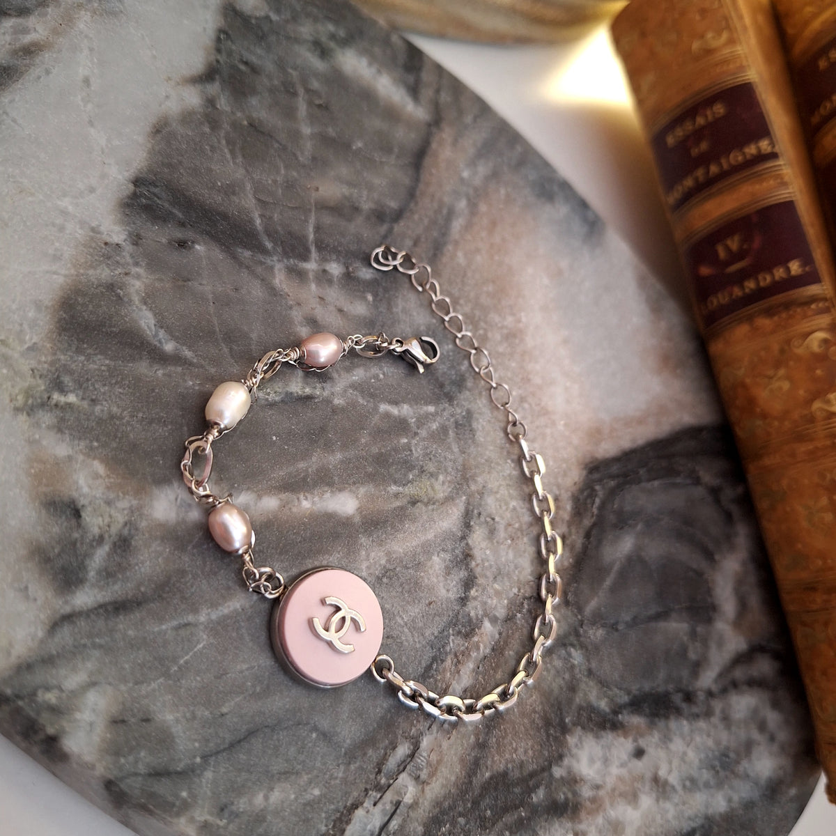 Bracciale Dana - Creazione artigianale Relux con bottone vintage upcycled