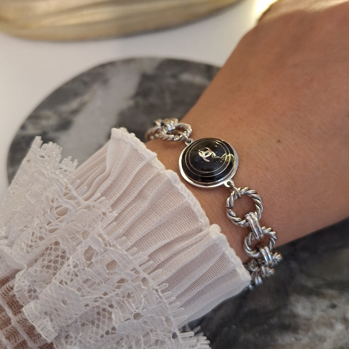 Bracciale Jona - Creazione artigianale Relux con bottone vintage upcycled