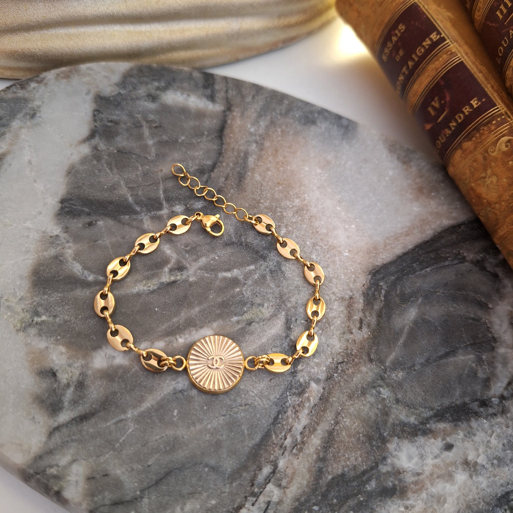 Bracciale Runa - Creazione artigianale Relux con bottone vintage upcycled
