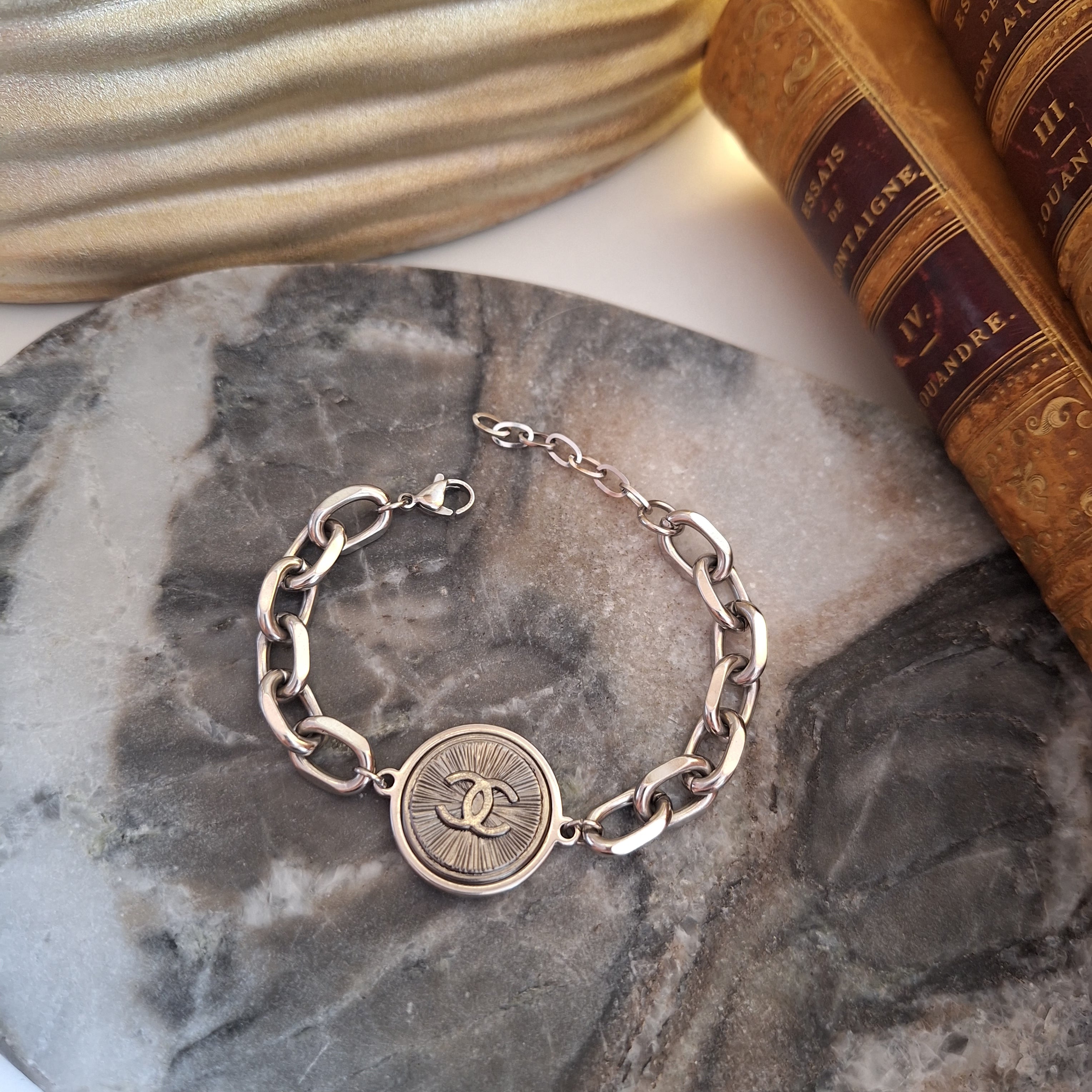 Bracciale Cloe - Creazione artigianale Relux con bottone vintage upcycled