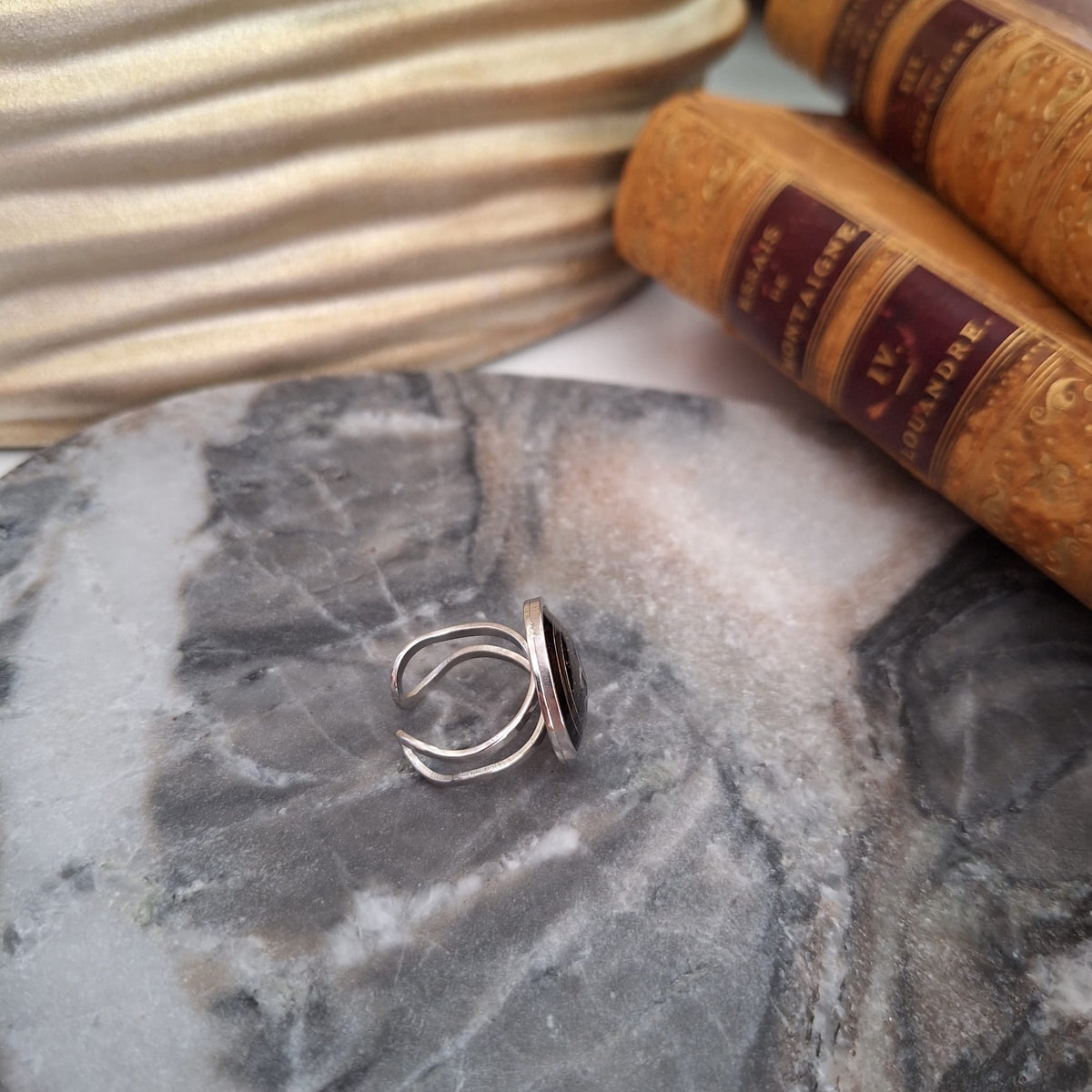 Anello Cat - Creazione artigianale Relux con bottone upcycled