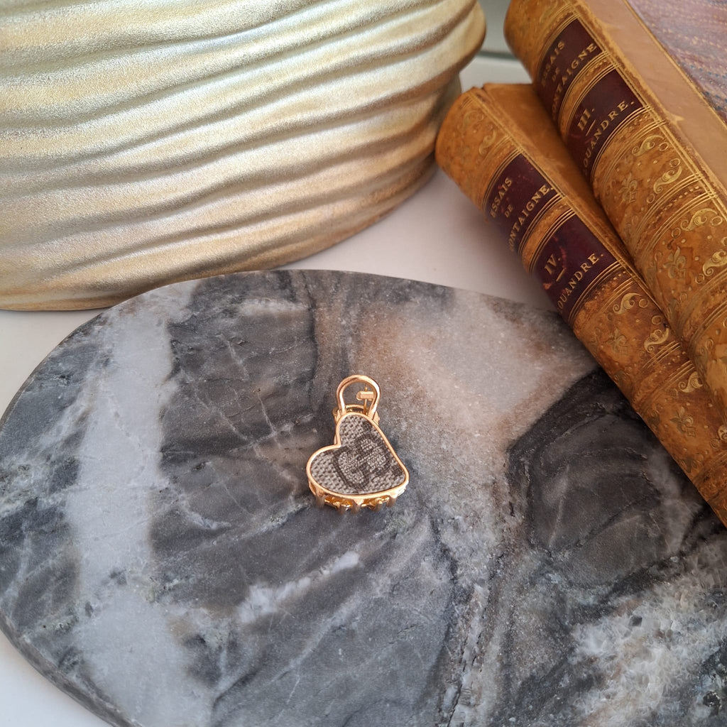Lou hair accessory - Relux handcrafted creation in upcycled vintage leather