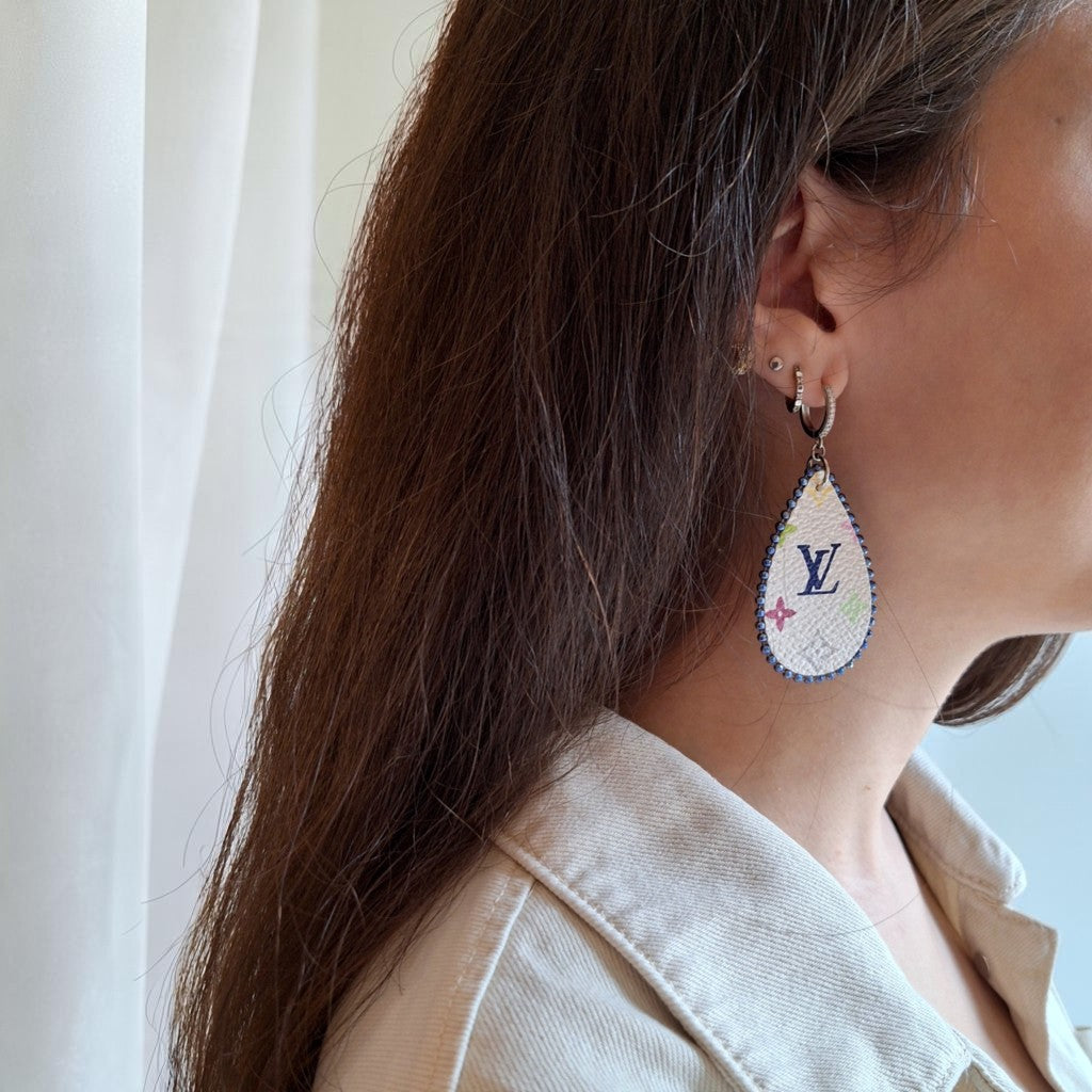 Susan earrings - Relux handcrafted creation in upcycled vintage leather (canvas)