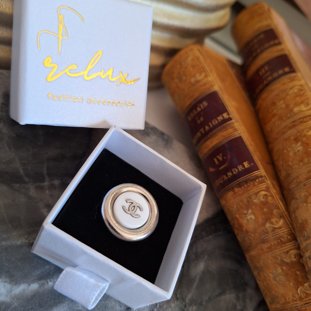 Anello Faye -Creazione artigianale Relux con bottone upcycled