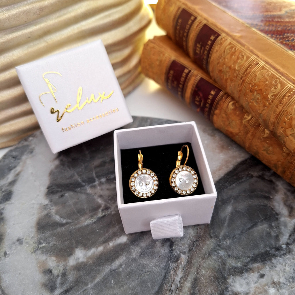 Rola Earrings - Relux artisanal creation with upcycled vintage buttons