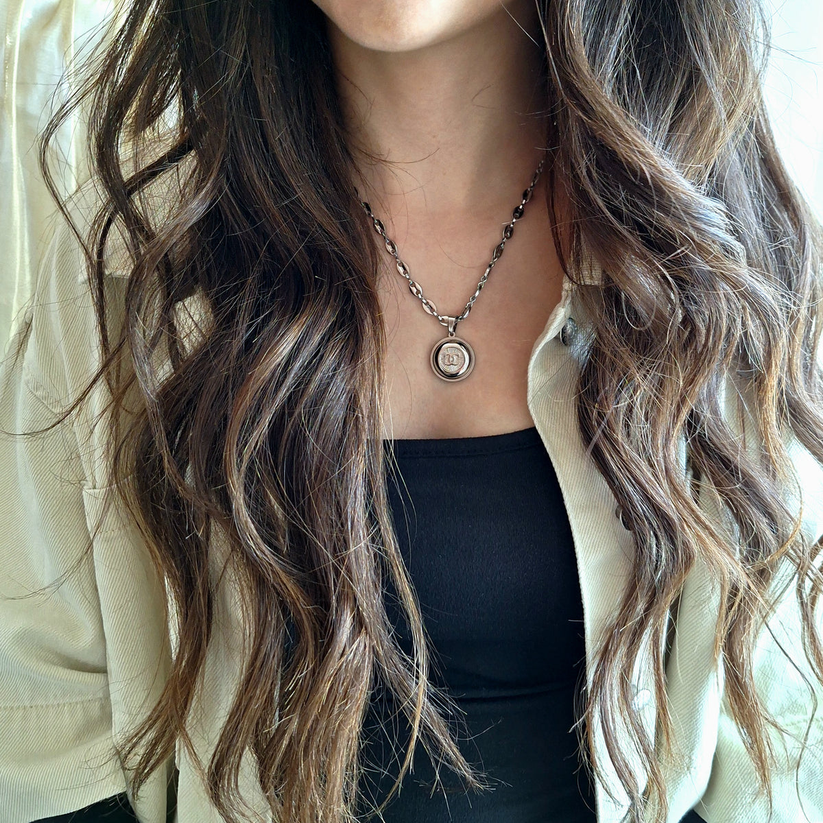 Elia Necklace - Relux handcrafted creation with upcycled vintage button