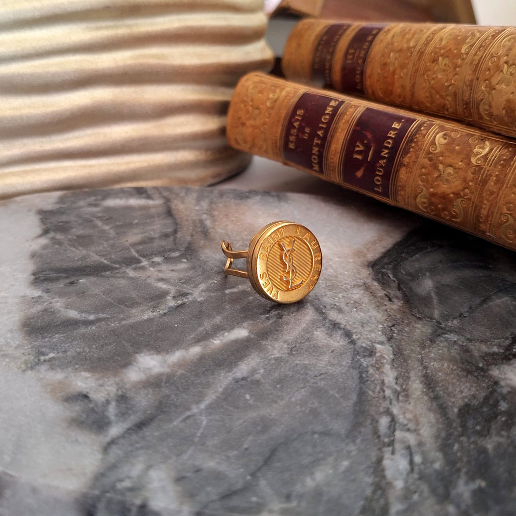 Anello Etta - Creazione artigianale Relux con bottone upcycled