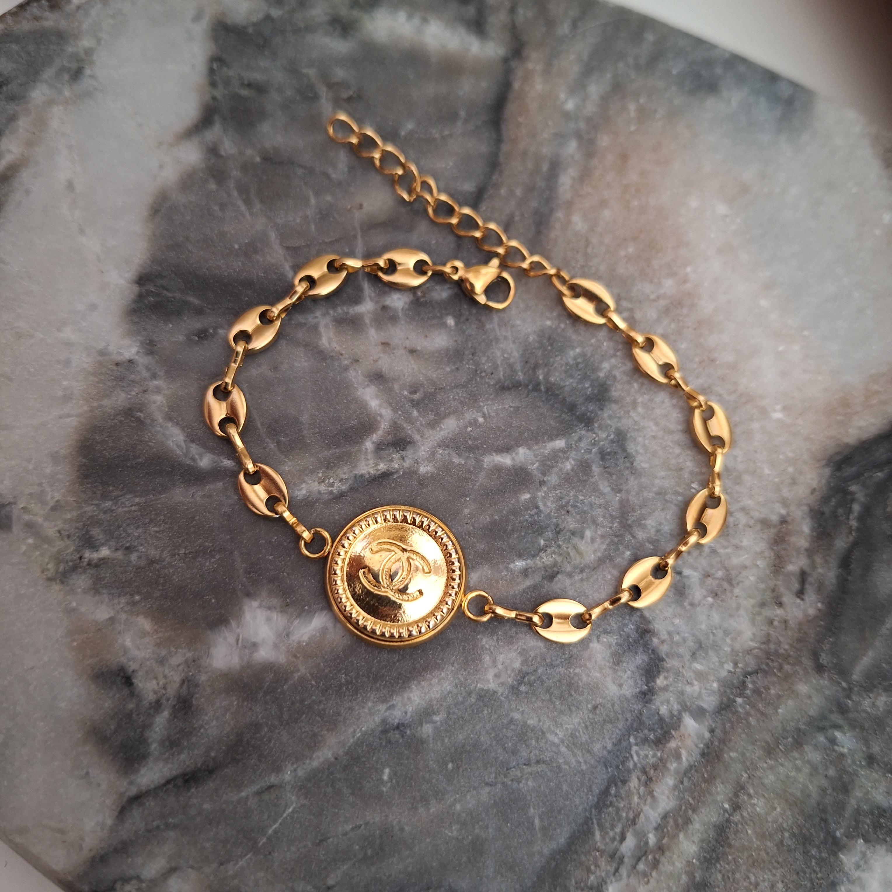 Bracciale Megan - Creazione artigianale Relux con bottone vintage upcycled