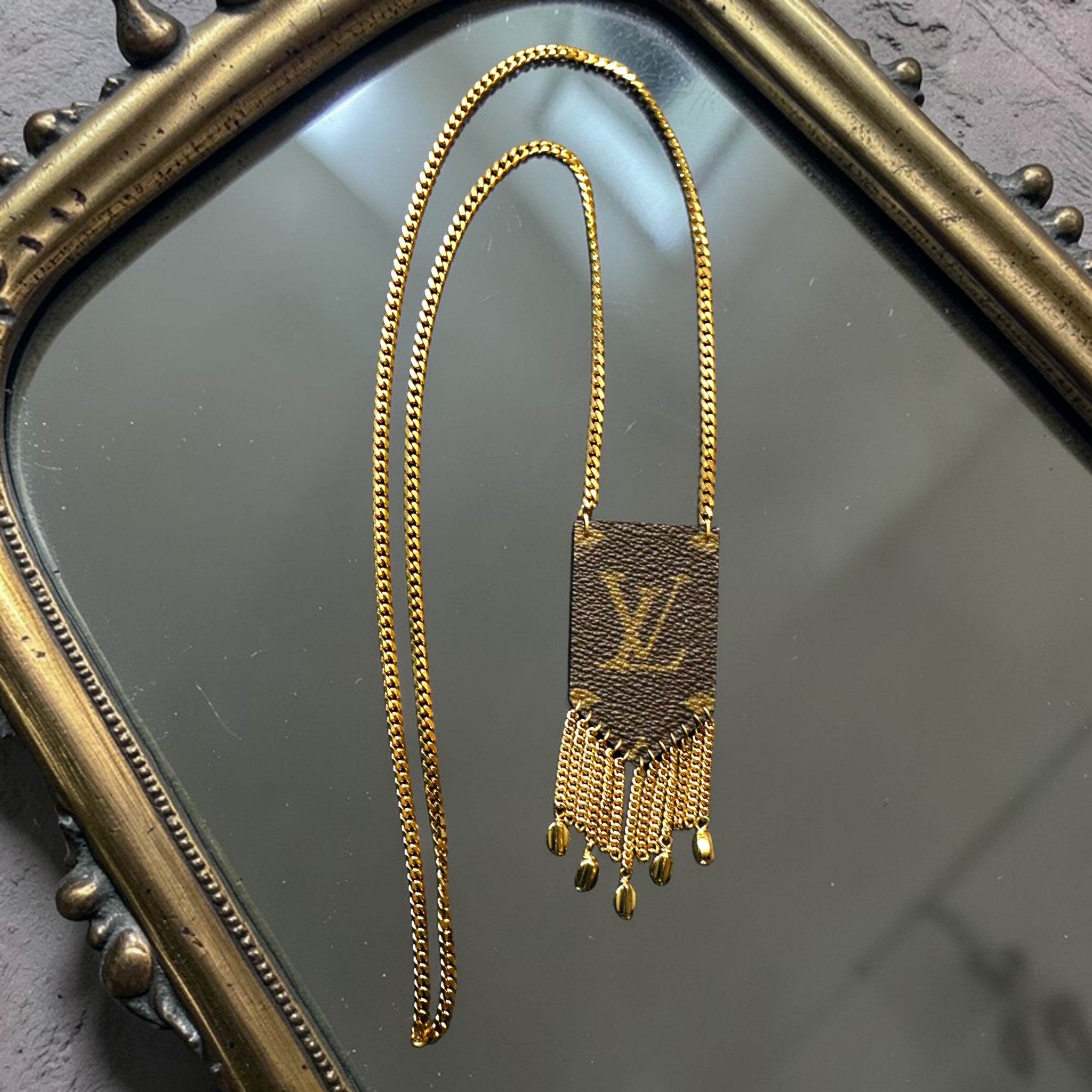 Collana "Wren" Upcycled Monogram