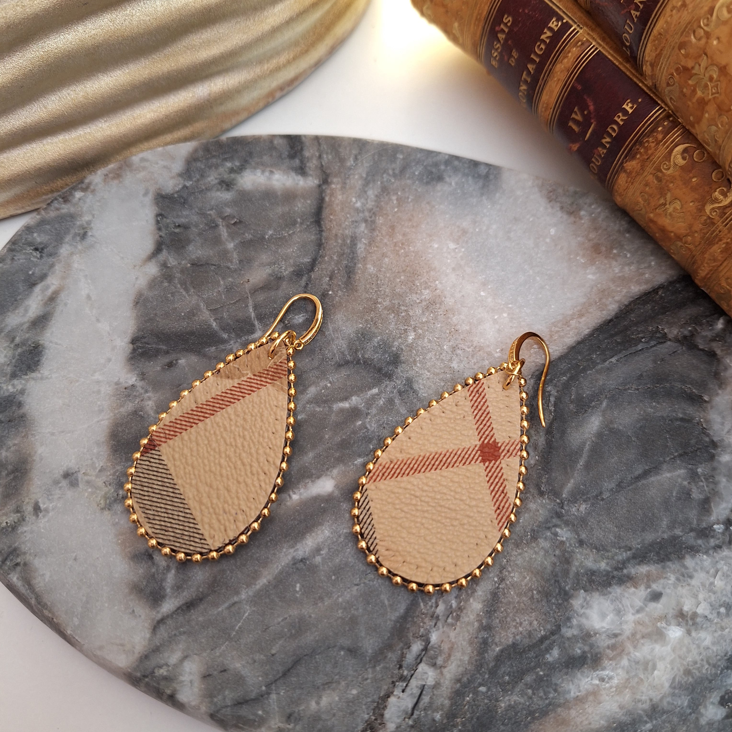 Gabi Earrings - Relux handcrafted creation in upcycled vintage leather (canvas)
