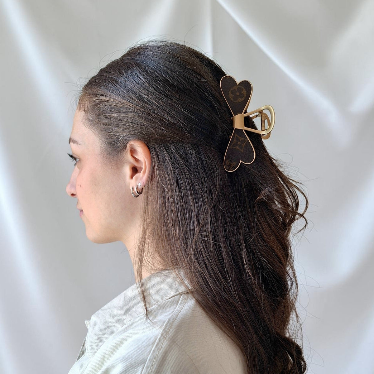 Accessorio per capelli Inka - Creazione artigianale Relux in pelle vintage upcycled