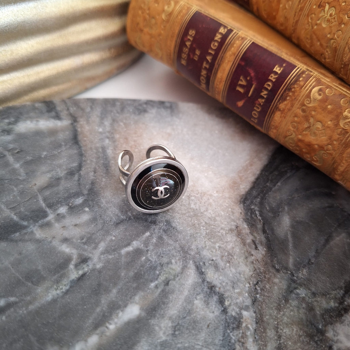 Anello Cat - Creazione artigianale Relux con bottone upcycled