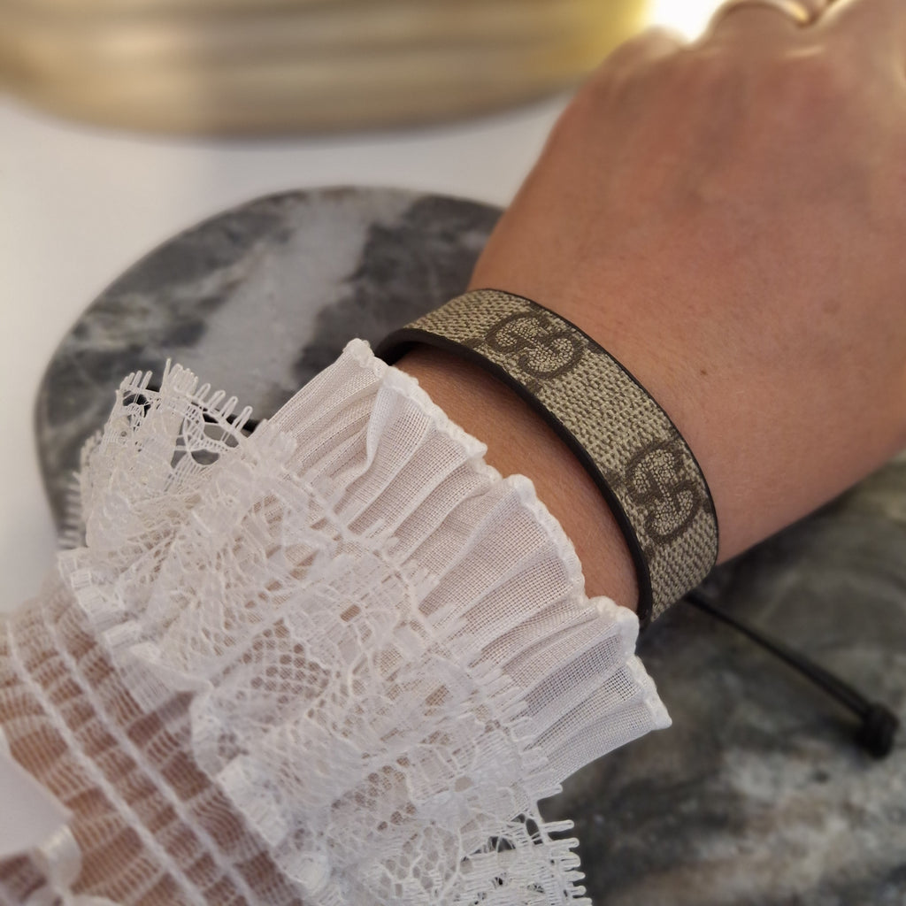 Mel Bracelet - Relux handcrafted item in upcycled vintage leather (canvas)
