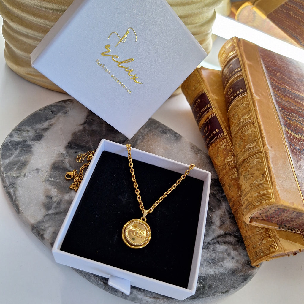Collana Raga - Creazione artigianale Relux con bottone vintage upcycled
