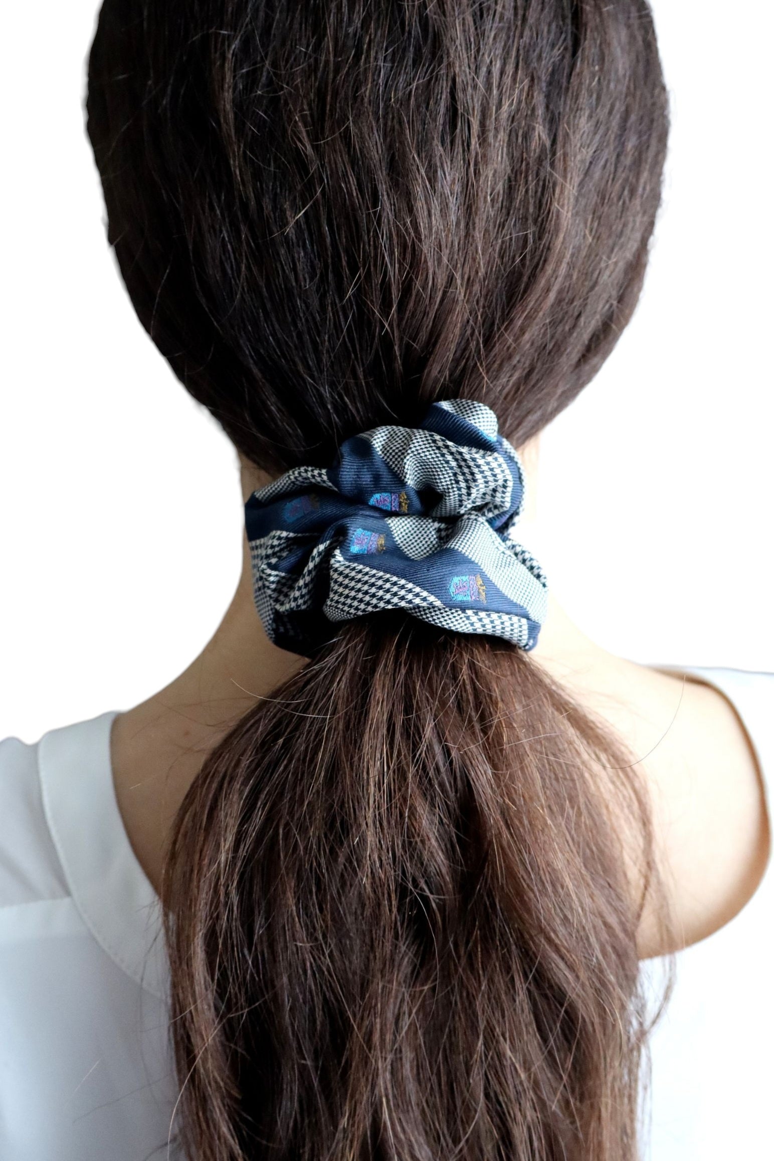Scrunchie "Quinn" Upcycled